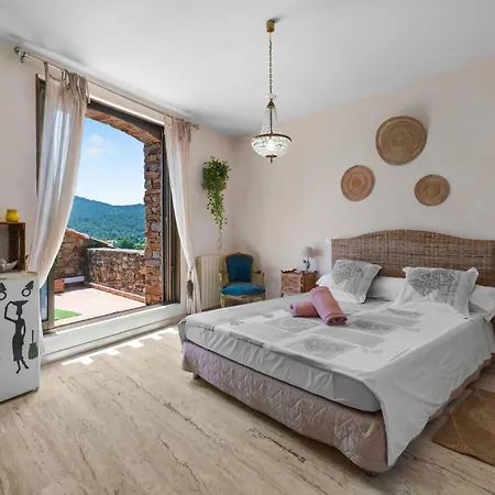 Bed & Breakfast D'hotes - Du Rocher